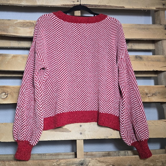 Hazel moon sweater Size: L Color: Red/white - Picture 3 of 3